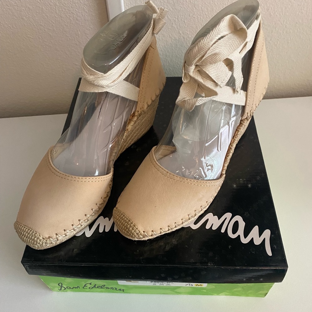 Sam Edelman Patsy Wedge/Espadrille Shoes. 7.5 women